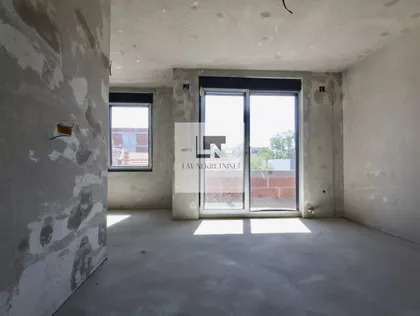 Pregrevica | 4zida.rs