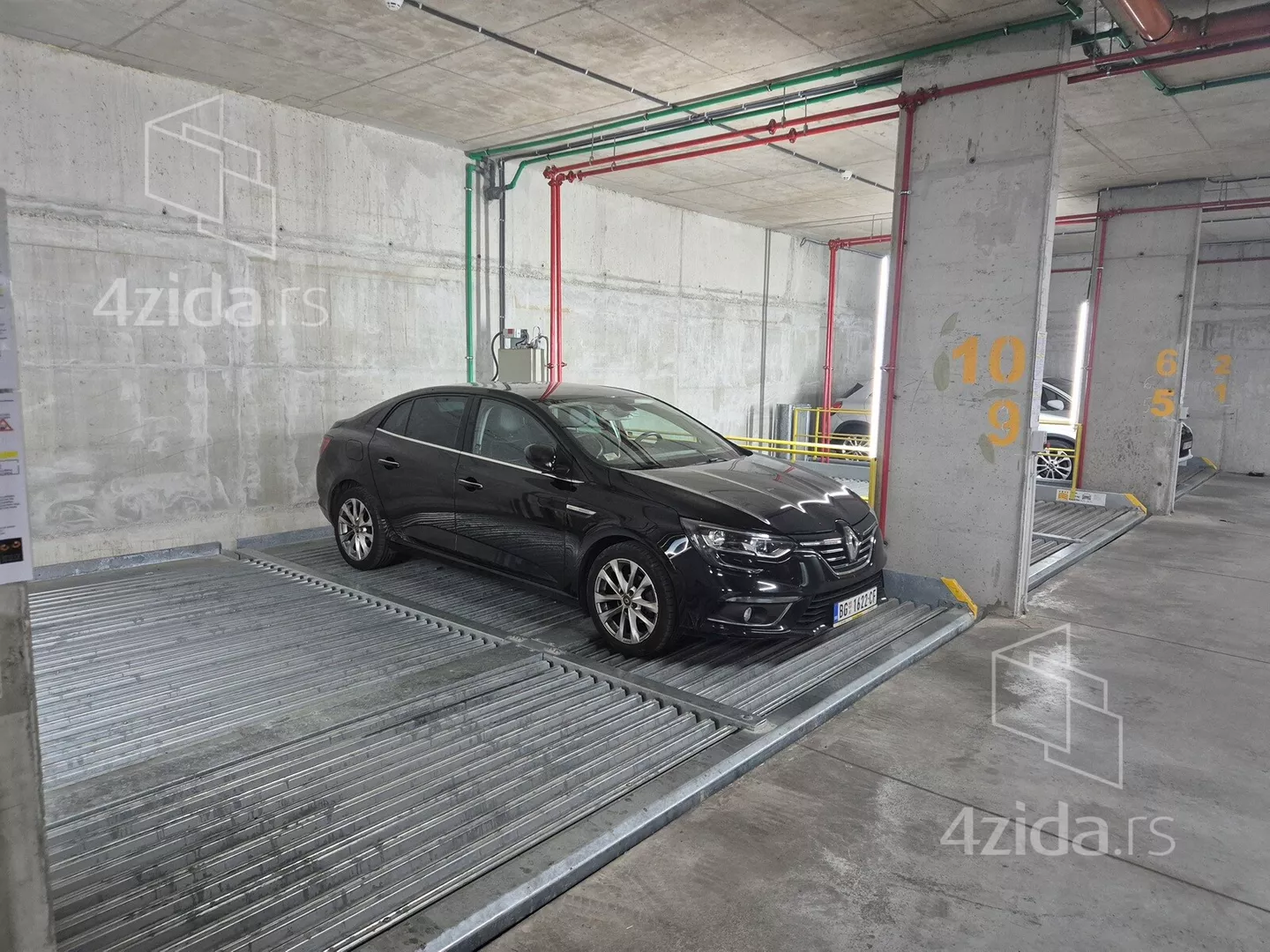 Garaža/Parking | 4zida