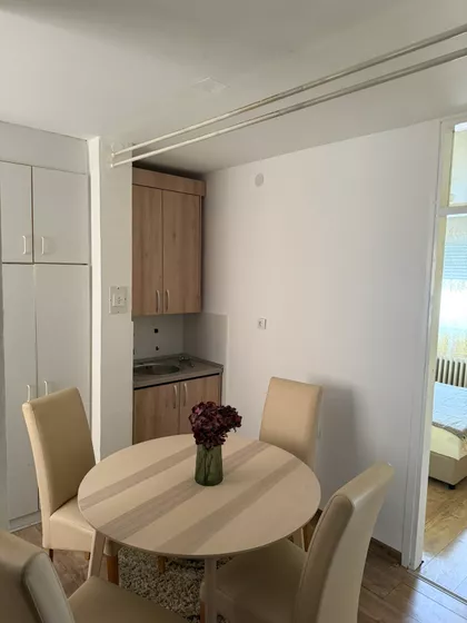 Milutina Milankovića 40 | 4zida.rs