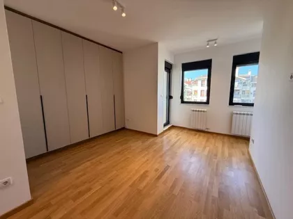 Karpoševa | 4zida.rs