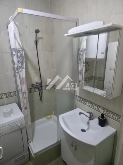 Cara Dušana | 4zida.rs