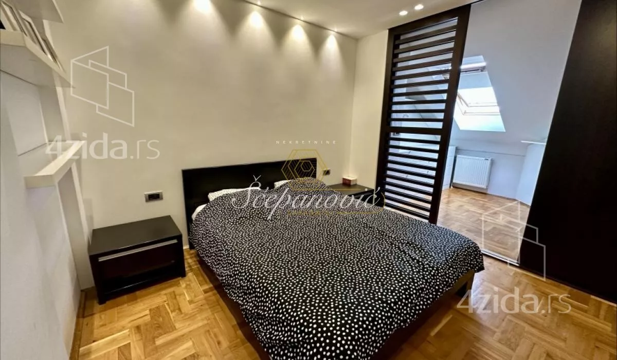 Troiposoban stan | 4zida