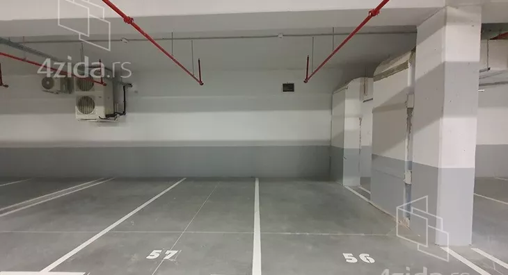 Parking | 4zida