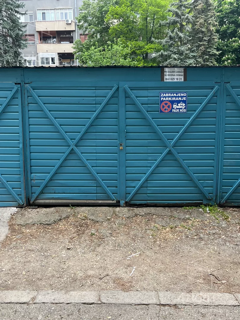 Garaža | 4zida