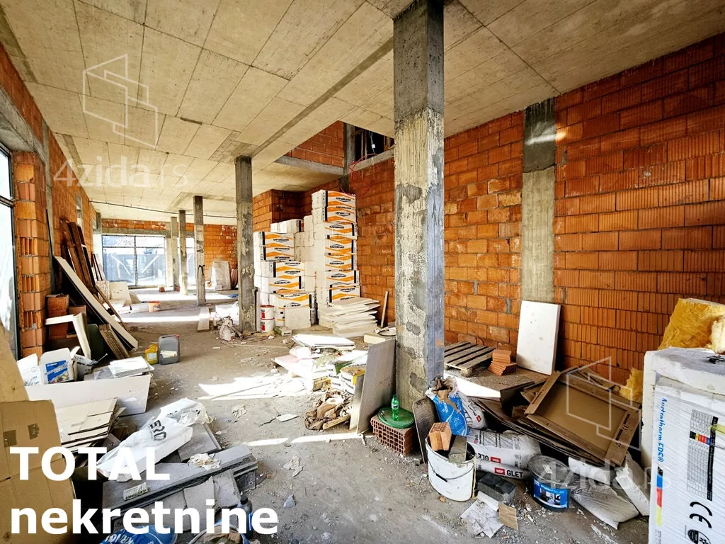 Poslovni prostor | 4zida