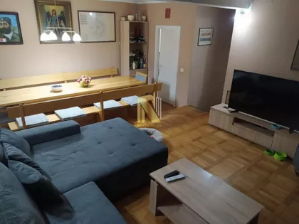 Sremska Kamenica | 4zida.rs