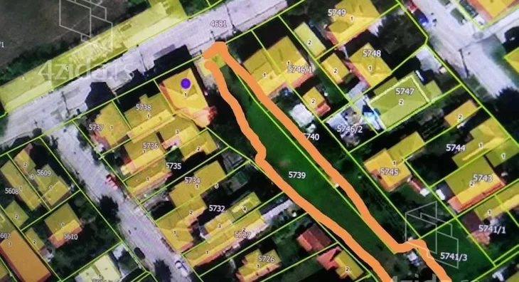 Građevinsko zemljište | 4zida