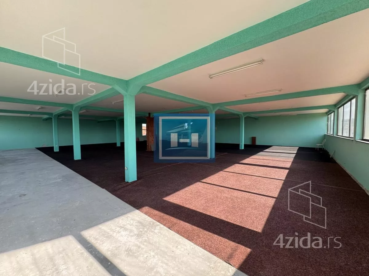 Poslovni prostor | 4zida
