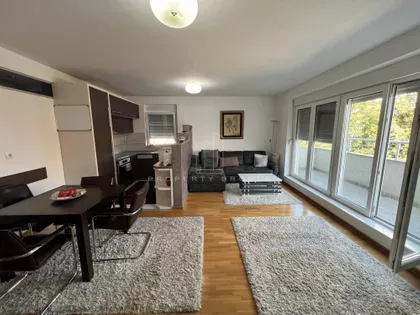 Steve Todorovića | 4zida.rs