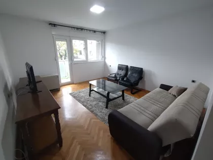 Železnička Stanica | 4zida.rs