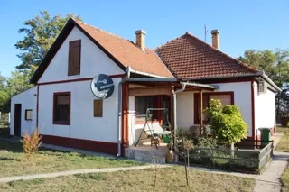 Bikovački Put 240 | 4zida.rs