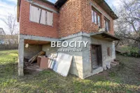 Plac | 4zida