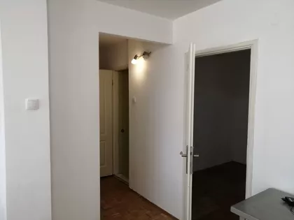 Seljačkih Buna 85 | 4zida.rs