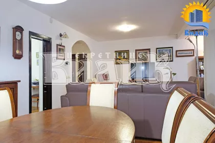 Vuka Karadžića | 4zida.rs