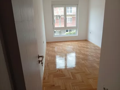 Kosovke Devojke | 4zida.rs