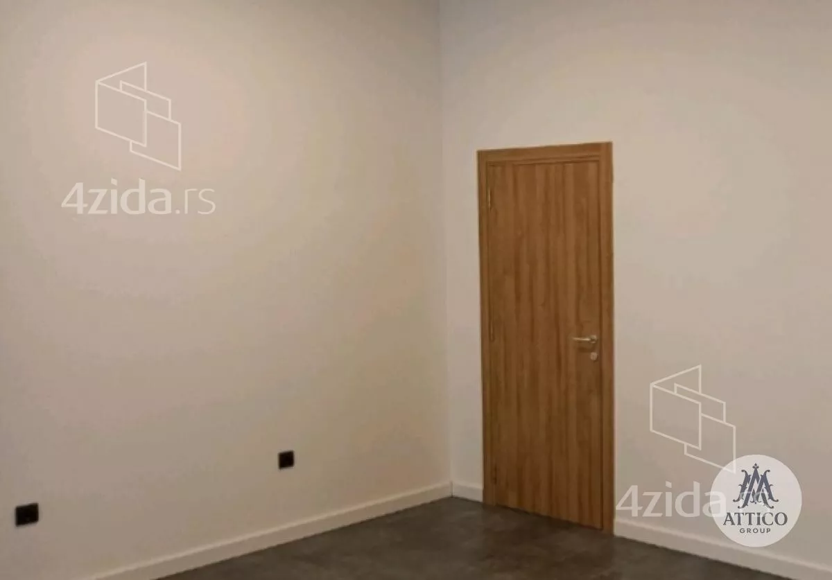 Lokal | 4zida