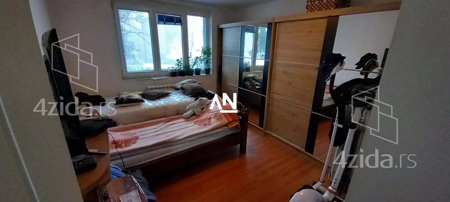 Dvoiposoban stan | 4zida