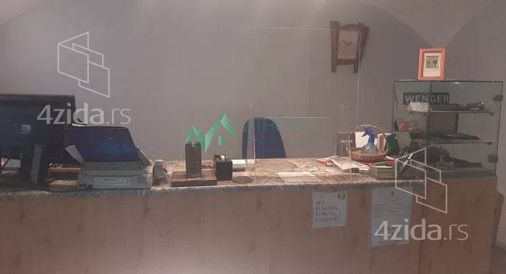 Poslovni prostor | 4zida