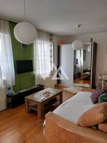 Ulcinjska | 4zida.rs