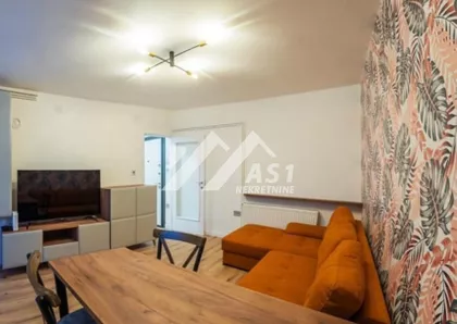 Hajduk Veljkova | 4zida.rs