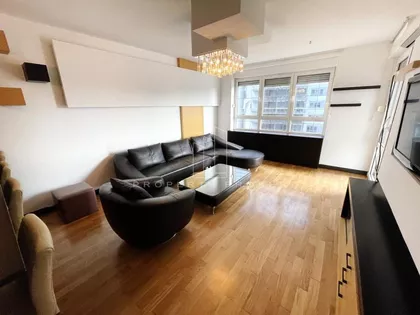 Vladimira Popovića | 4zida.rs