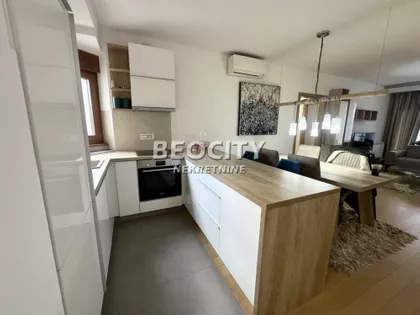 Velimira Bate Živojinovića | 4zida.rs