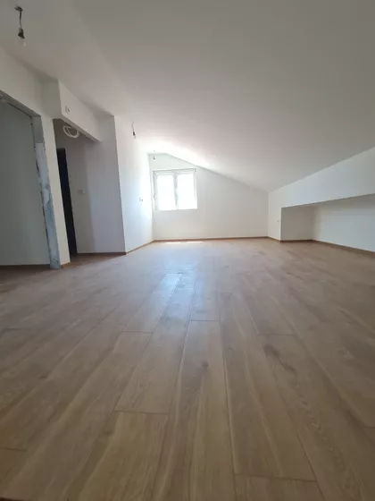Poručnika Božidara | 4zida.rs