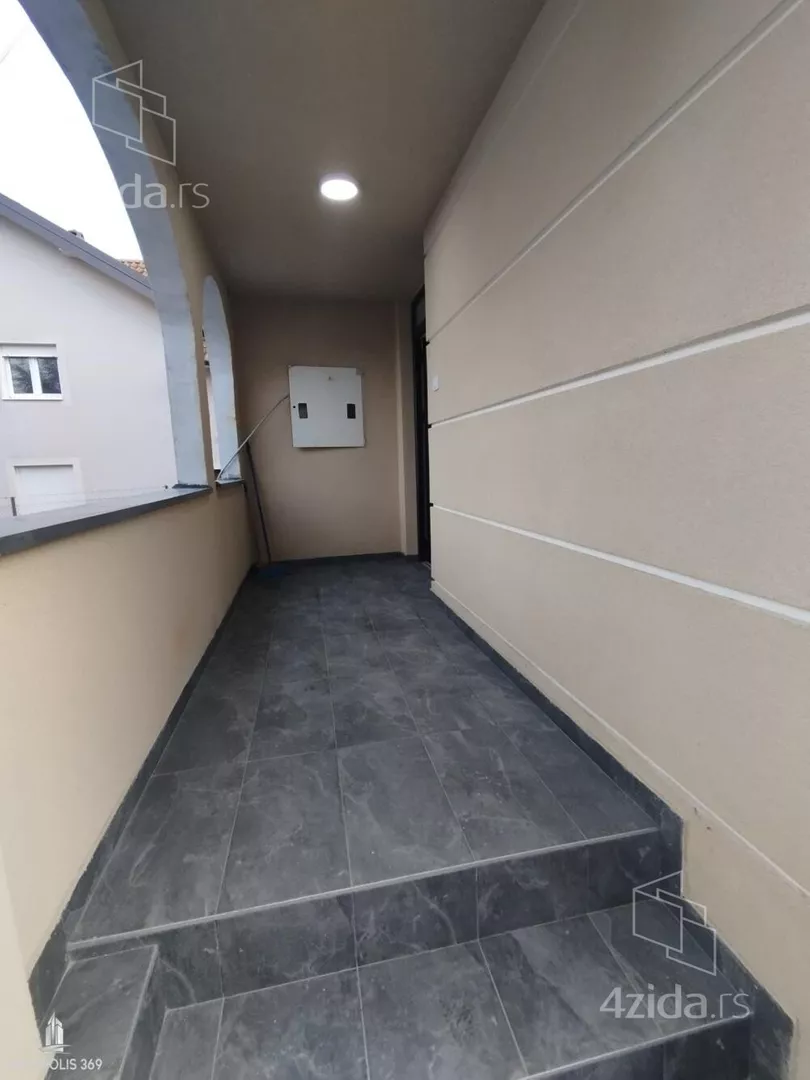 3-etažna kuća | 4zida