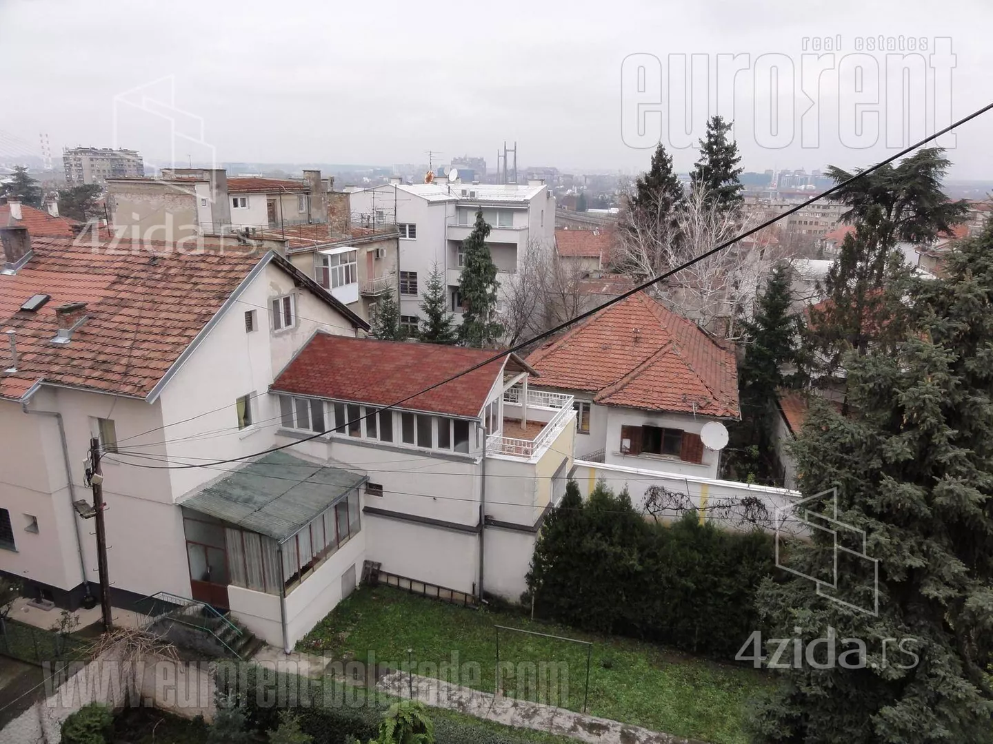 Troiposoban stan | 4zida