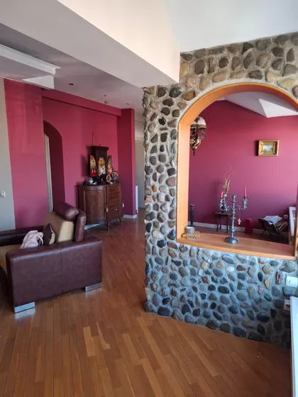 Trg Kosturnica | 4zida.rs