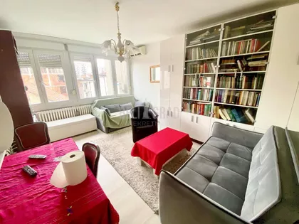 Triše Kaclerovića | 4zida.rs