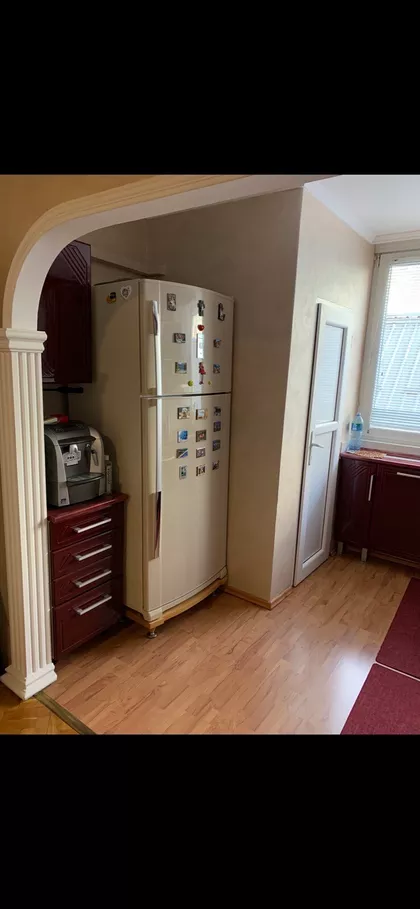 Trg Cara Jovana Nenada 4 | 4zida.rs