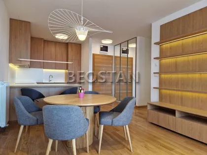 Tadije Sondermajera | 4zida.rs