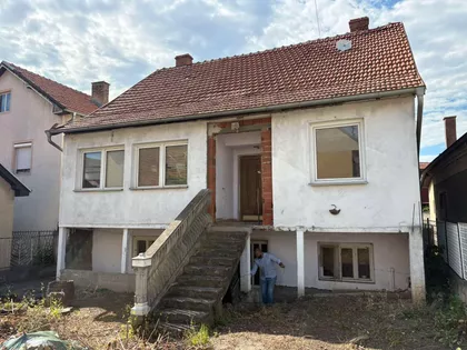 Donji Komren | 4zida.rs