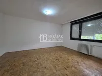 4. Juli, Gradske lokacije, Zrenjanin | 4zida.rs | 4zida.rs