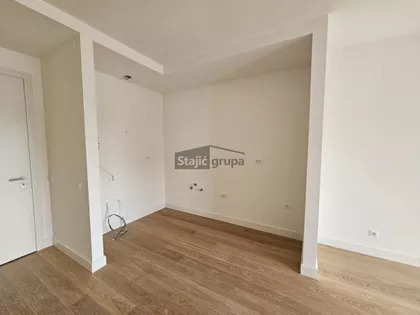 Omladinskih brigada | 4zida.rs