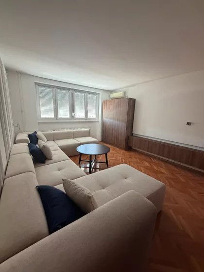 Maksima Gorkog | 4zida.rs