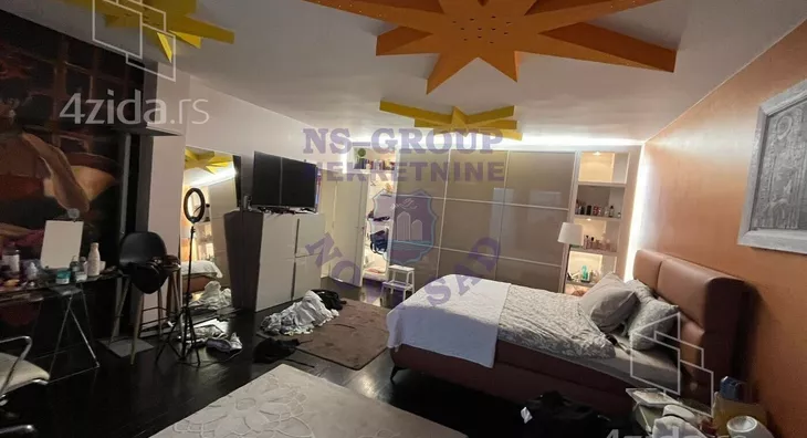 Sedmosoban stan | 4zida