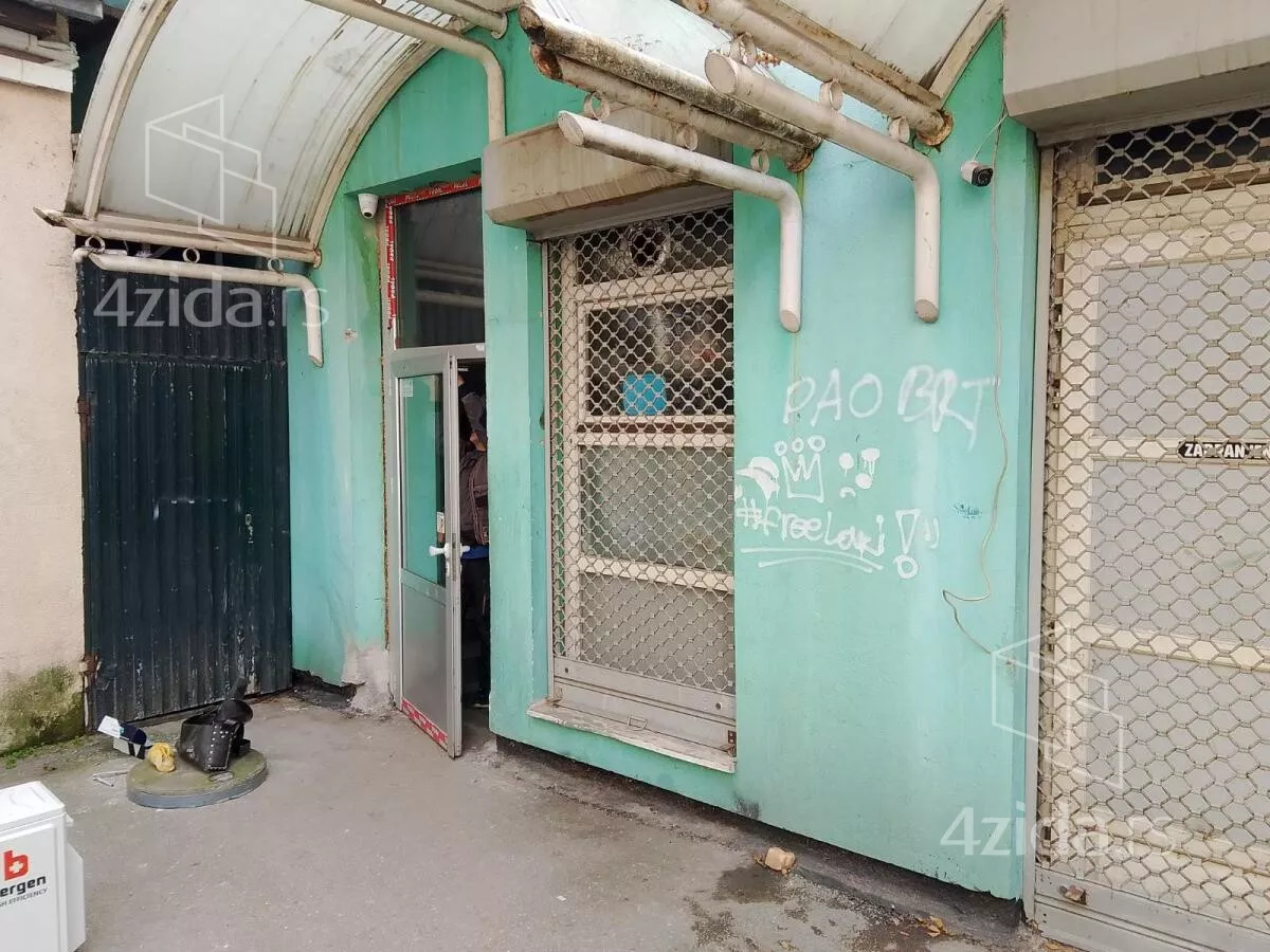 Poslovni prostor | 4zida