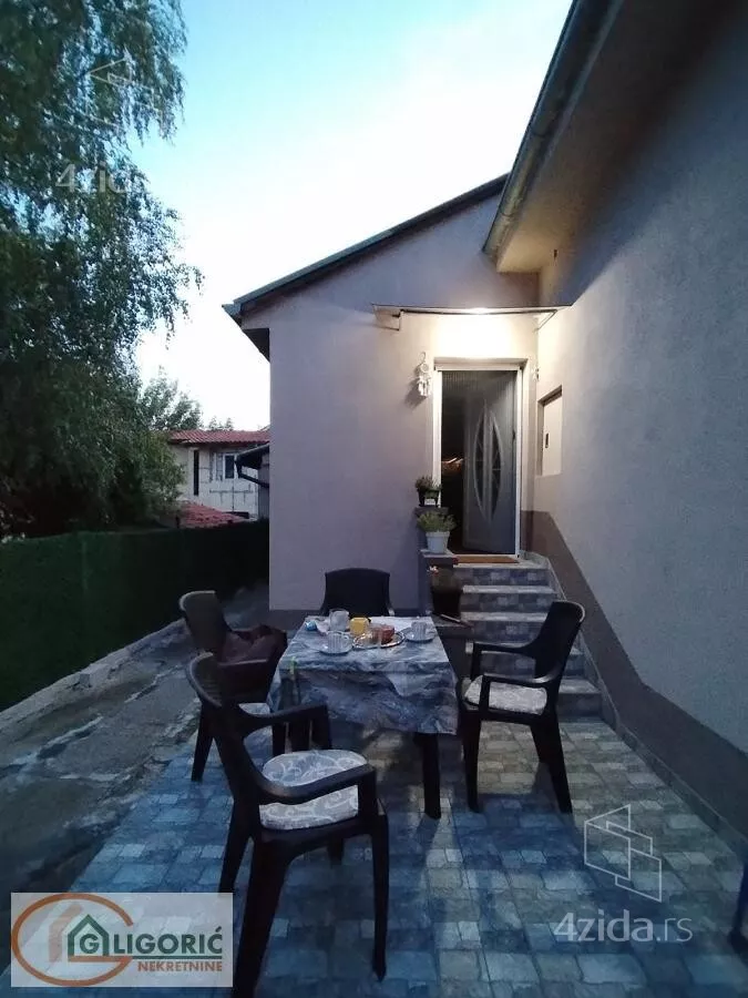 Kuća | 4zida