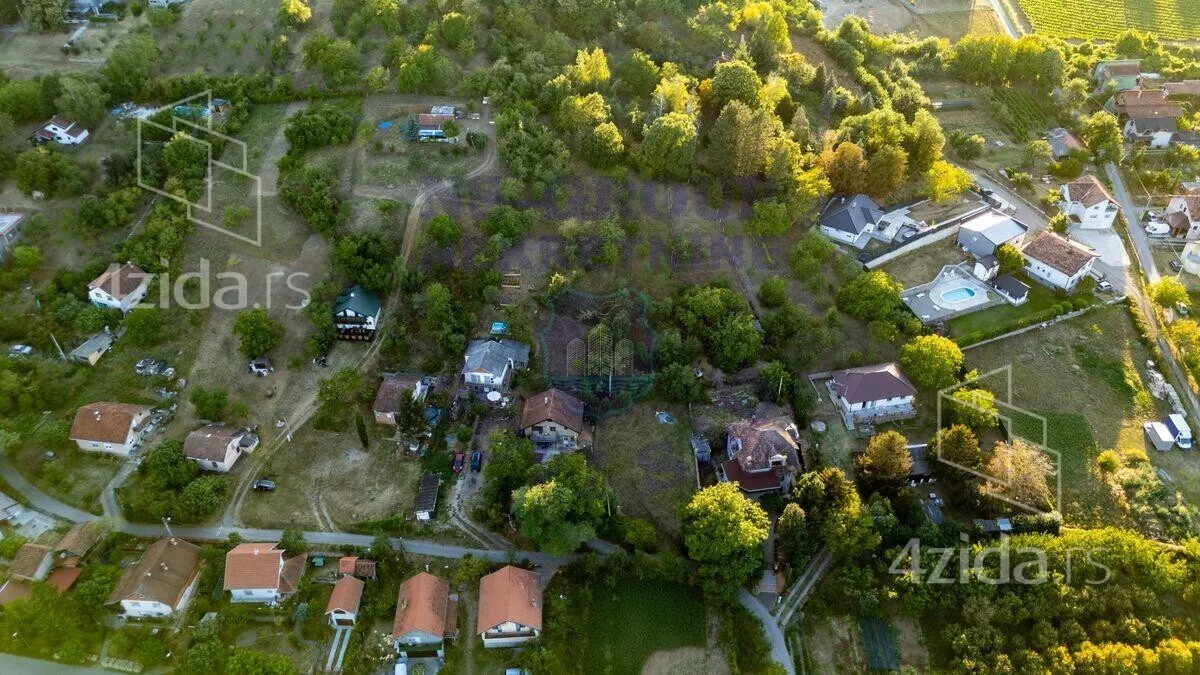 Građevinsko zemljište | 4zida