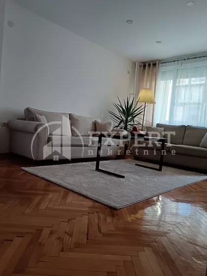 Bulevar Nemanjića | 4zida.rs