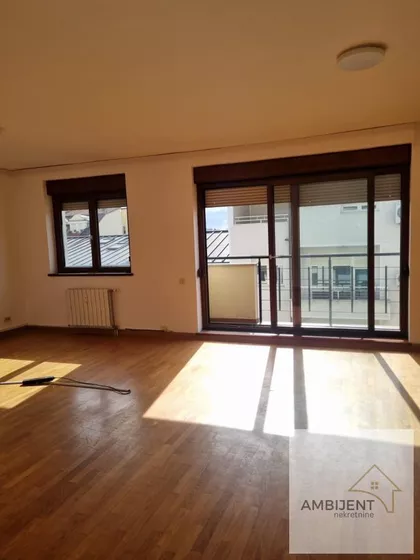 Hram Svetog Save | 4zida.rs