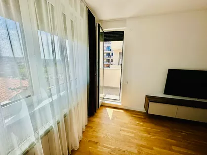 Konjarnik | 4zida.rs