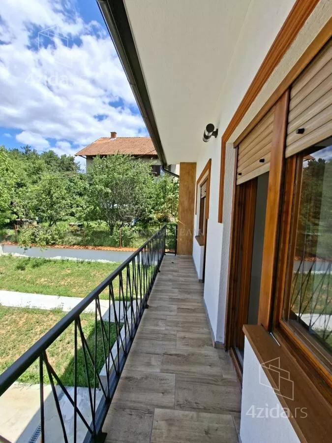 Kuća | 4zida