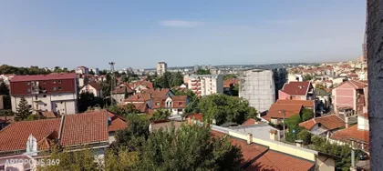 Učiteljsko Naselje | 4zida.rs