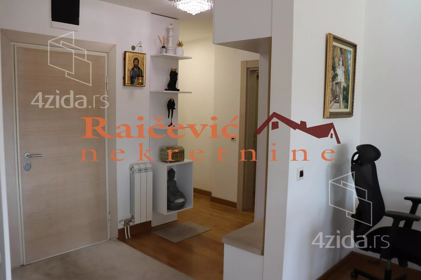 Četvorosoban stan | 4zida