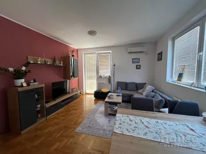 Bulevar Patrijarha Pavla (Somborski Bulevar) | 4zida.rs