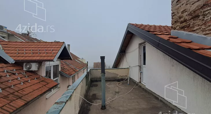 4-etažna kuća | 4zida