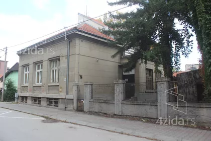 Dositejeva 11 | 4zida.rs